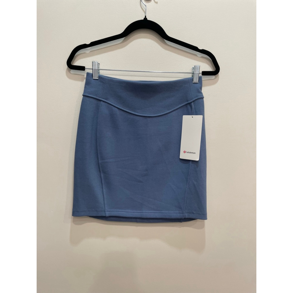 NWT Lululemon Scuba HR Mini Skirt Blue S Preppy Summer Athletic Casual
